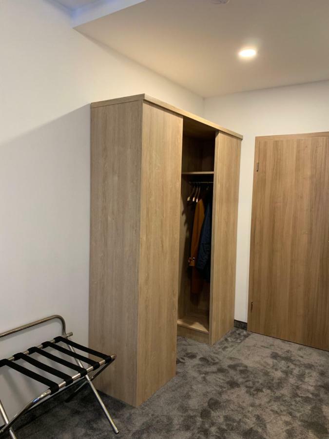 Hotel Dias Pinneberg Zewnętrze zdjęcie