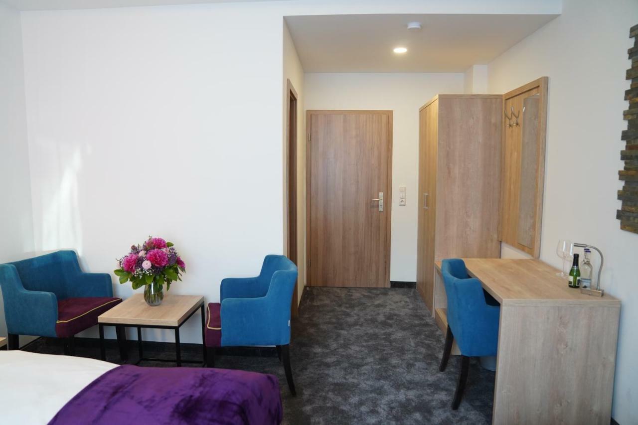 Hotel Dias Pinneberg Zewnętrze zdjęcie